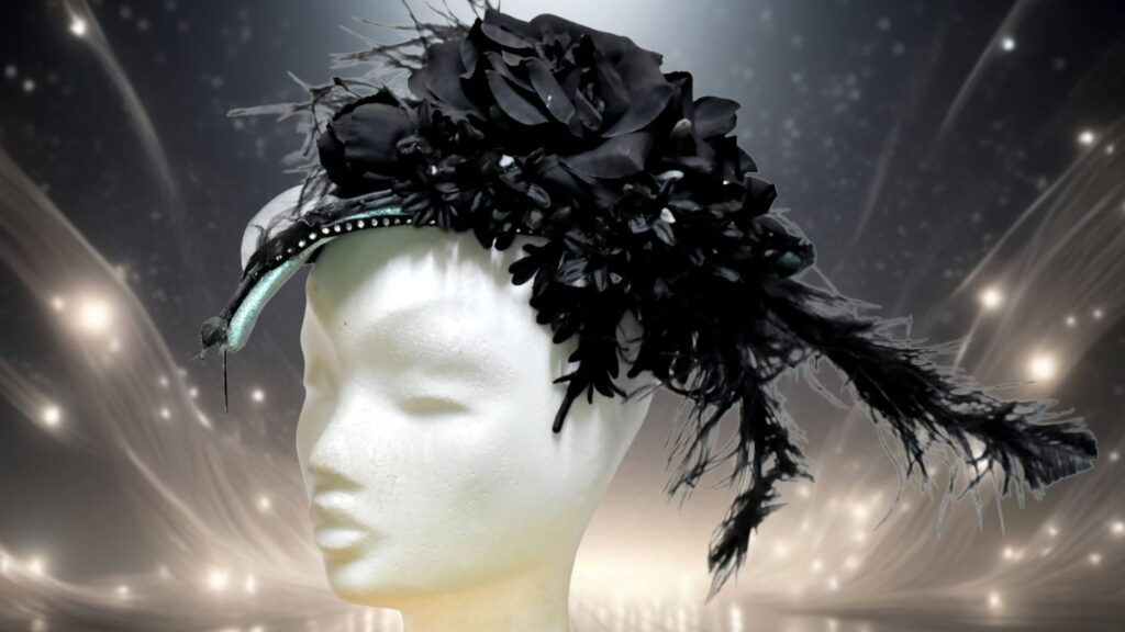 Hutkreation von Eva Baitschew