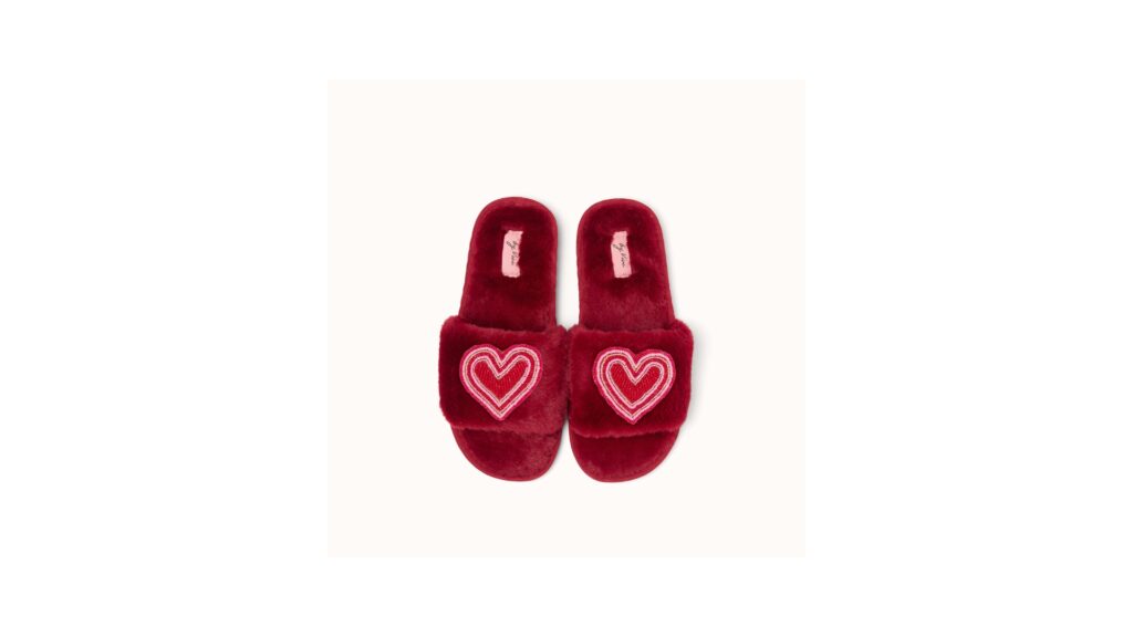 Flauschige Slipper von By Vivi