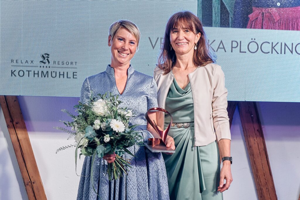 Veronika Plöckinger-Walenta mit Christian Scheiblauer