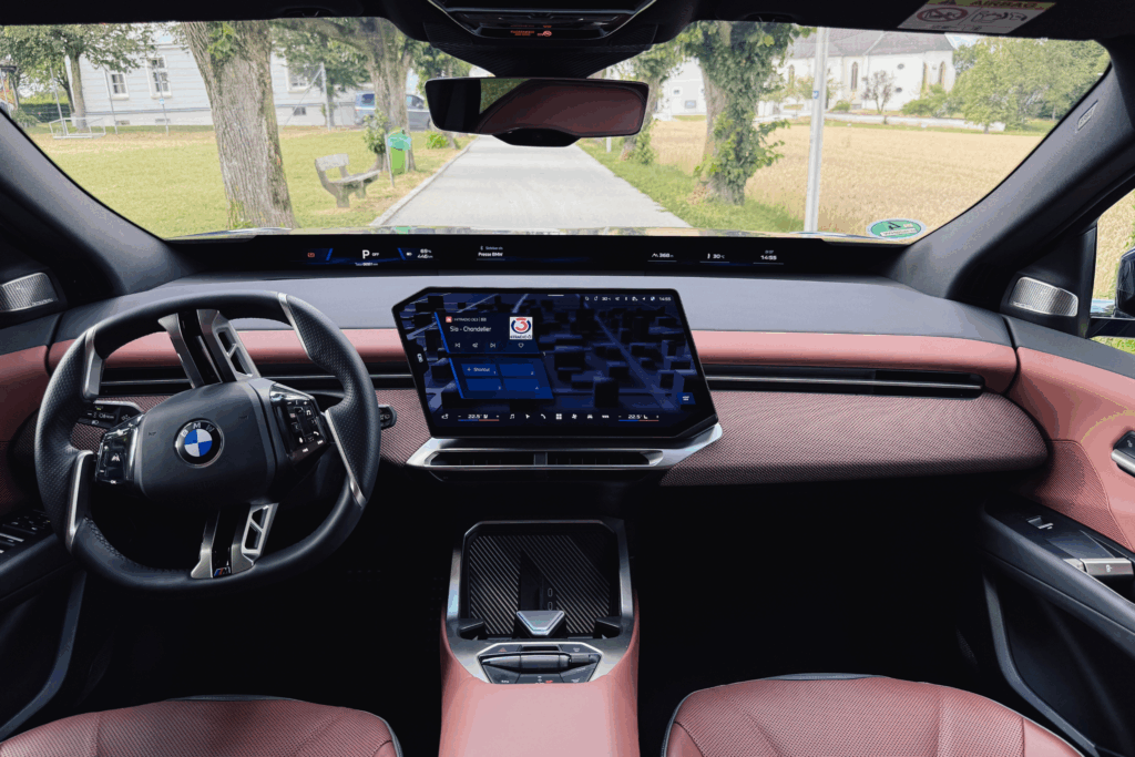 Innenraum BMW iX3